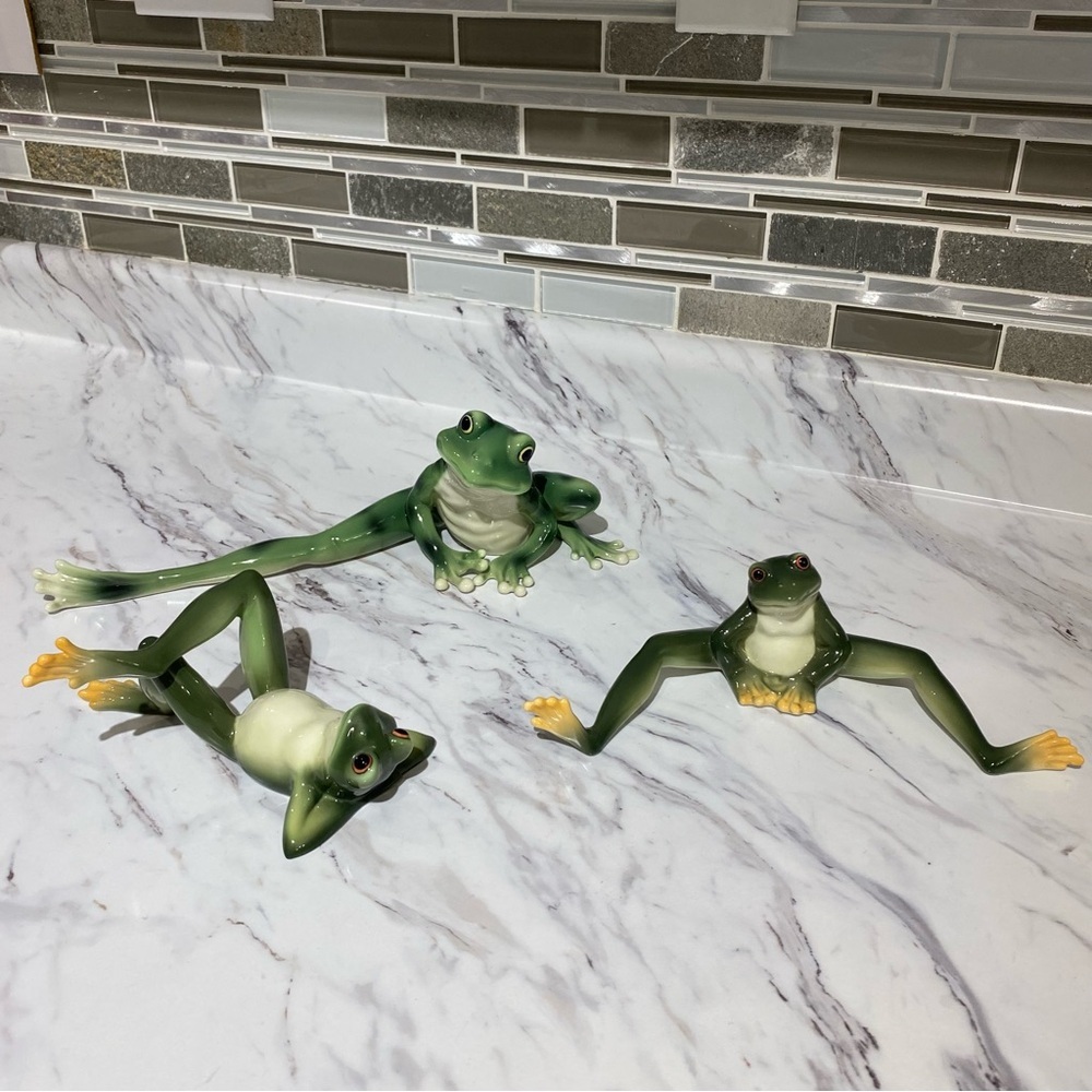 Vintage Franz Frogs Amphibia Collection hand painted fine Porcelain